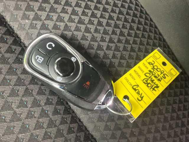 Used 2022 Chevrolet Bolt EUV LT w/ Comfort Package FWD image 24