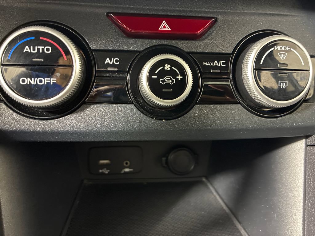 Used 2021 Subaru Crosstrek 2.0i image 23