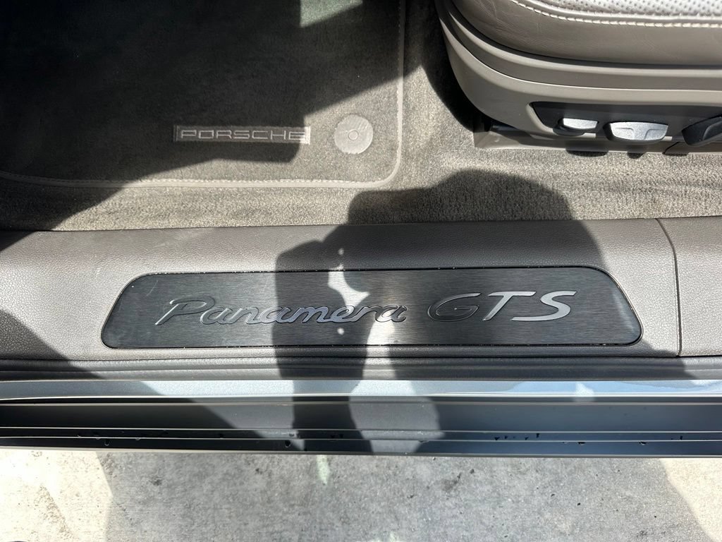 Certified 2022 Porsche Panamera GTS AWD/4WD image 21