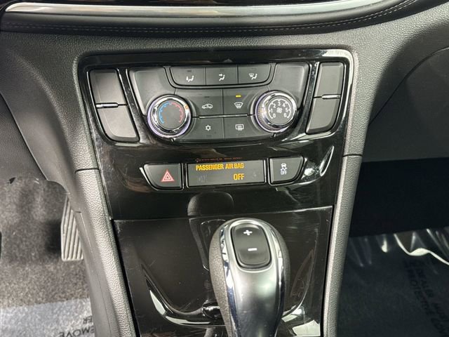 Used 2021 Buick Encore Preferred w/ Safety Package image 9