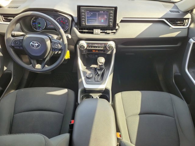 Used 2019 Toyota RAV4 LE image 21