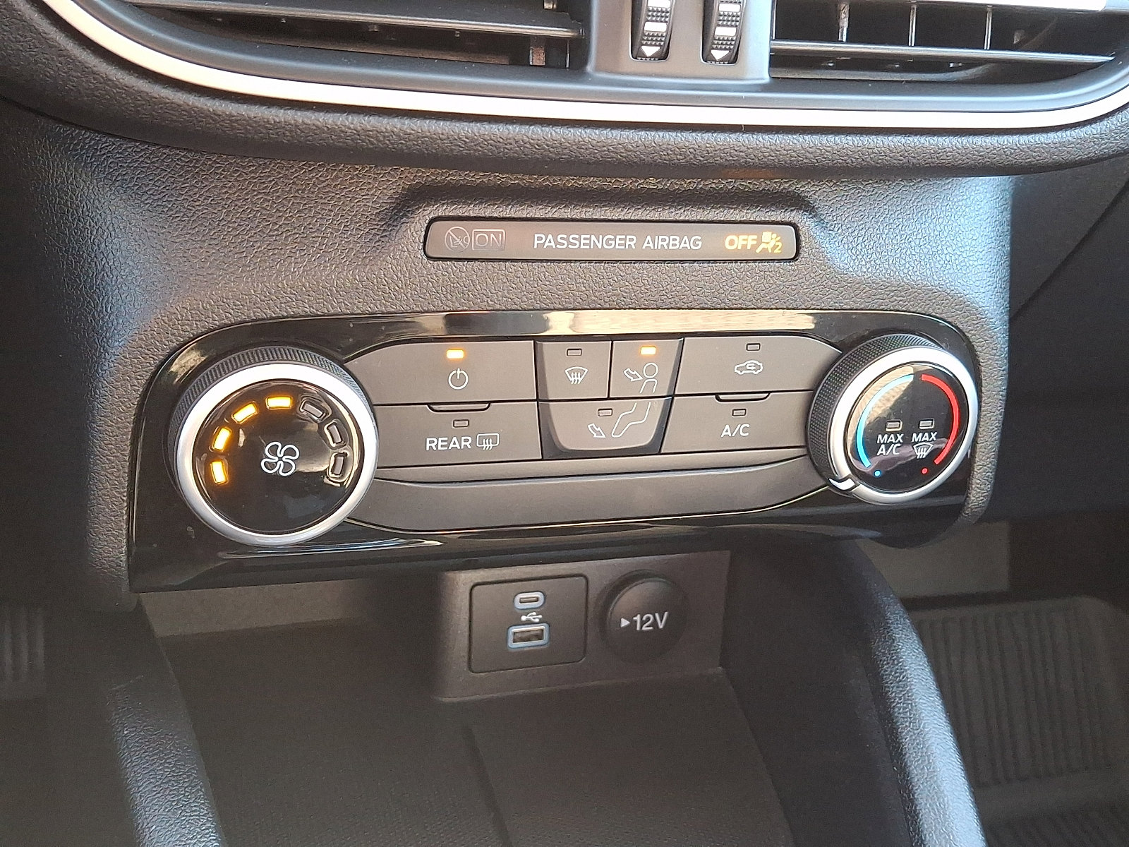 Certified 2022 Ford Escape SE image 22