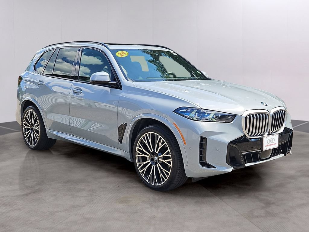 Used 2024 BMW X5 xDrive40i w/ Executive Package AWD/4WD image 3