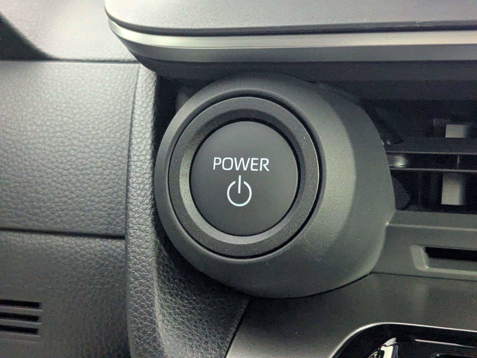 New 2027 Toyota Prius LE FWD image 18