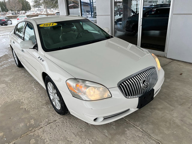 Used 2011 Buick Lucerne CXL image 5