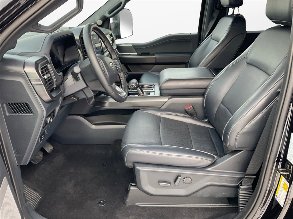 Used 2025 Ford F150 Lariat w/ Equipment Group 501A Mid image 15