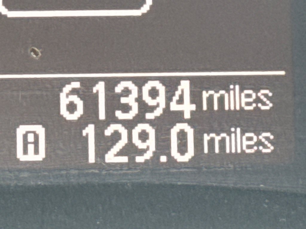 Used 2015 Nissan Leaf S w/ Charge Package FWD image 16