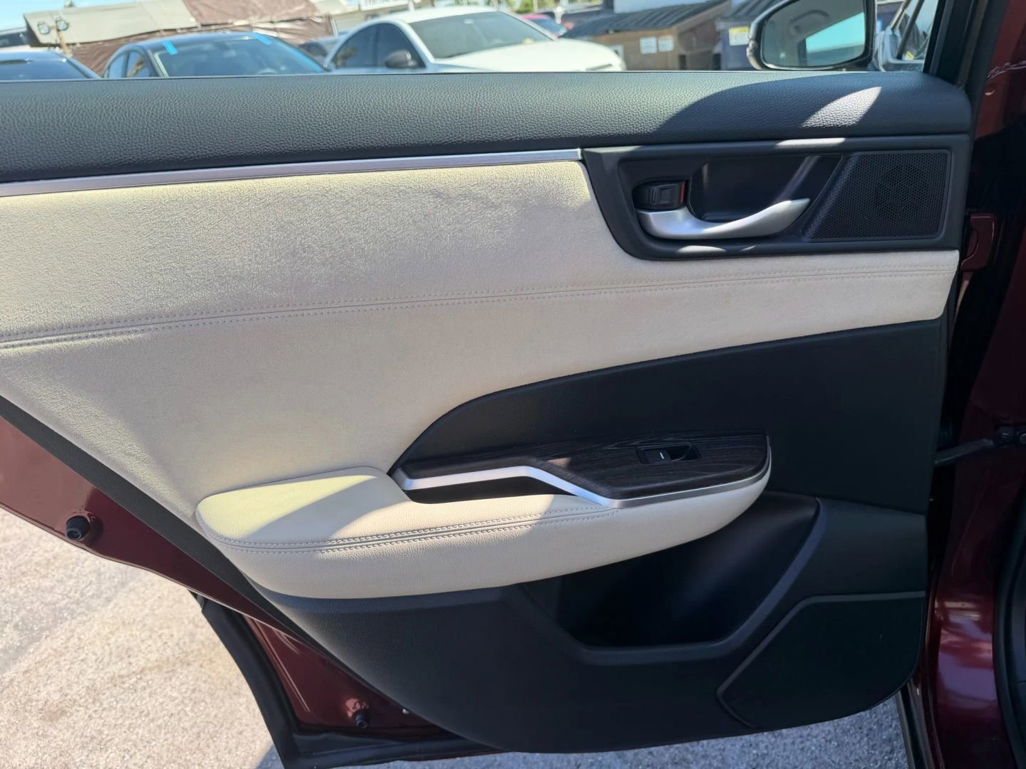 Used 2018 Honda Clarity Touring image 12