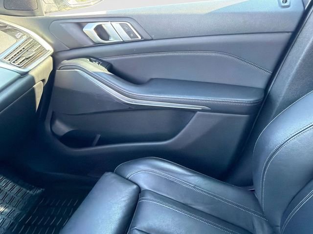 Used 2019 BMW X5 xDrive40i AWD/4WD image 23