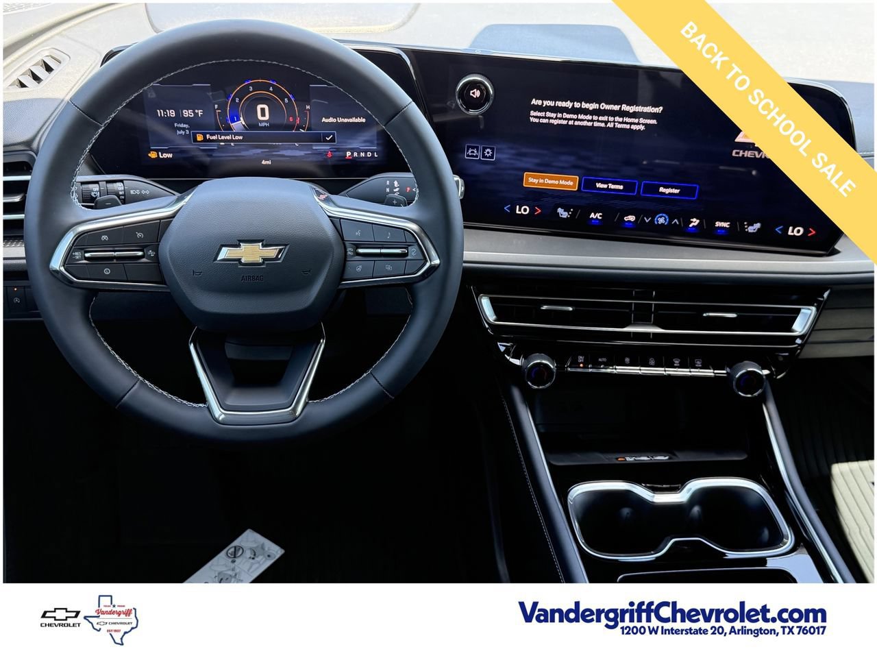 New 2026 Chevrolet Traverse LT FWD image 11