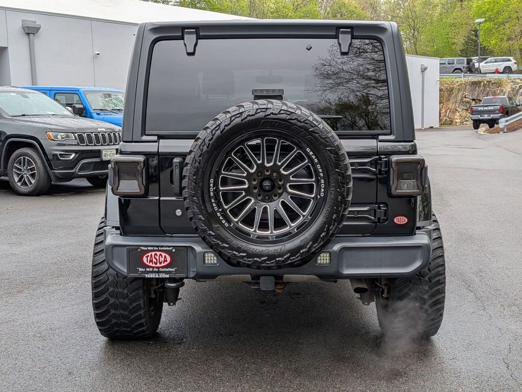 Used 2020 Jeep Wrangler Unlimited Sahara w/ Dual Top Group AWD/4WD image 4