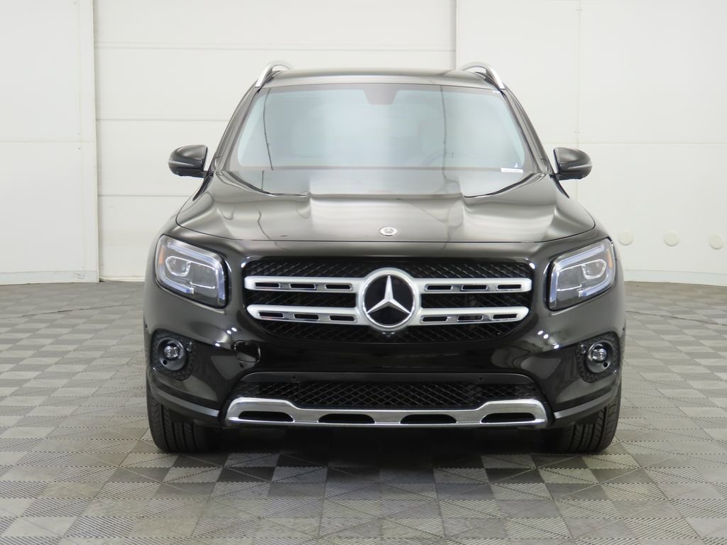 Used 2022 Mercedes-Benz GLB 250 image 2