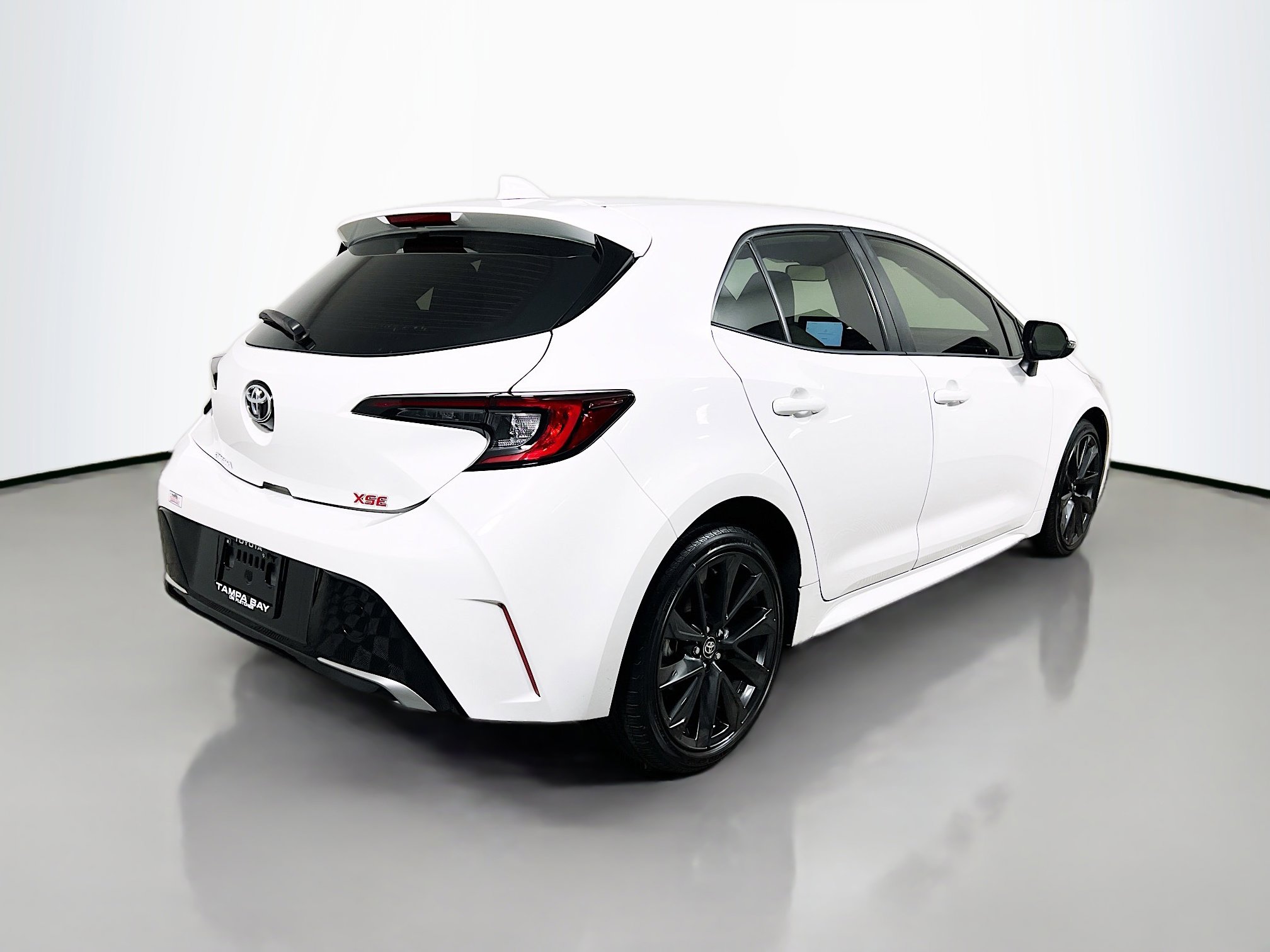 Used 2023 Toyota Corolla XSE image 4