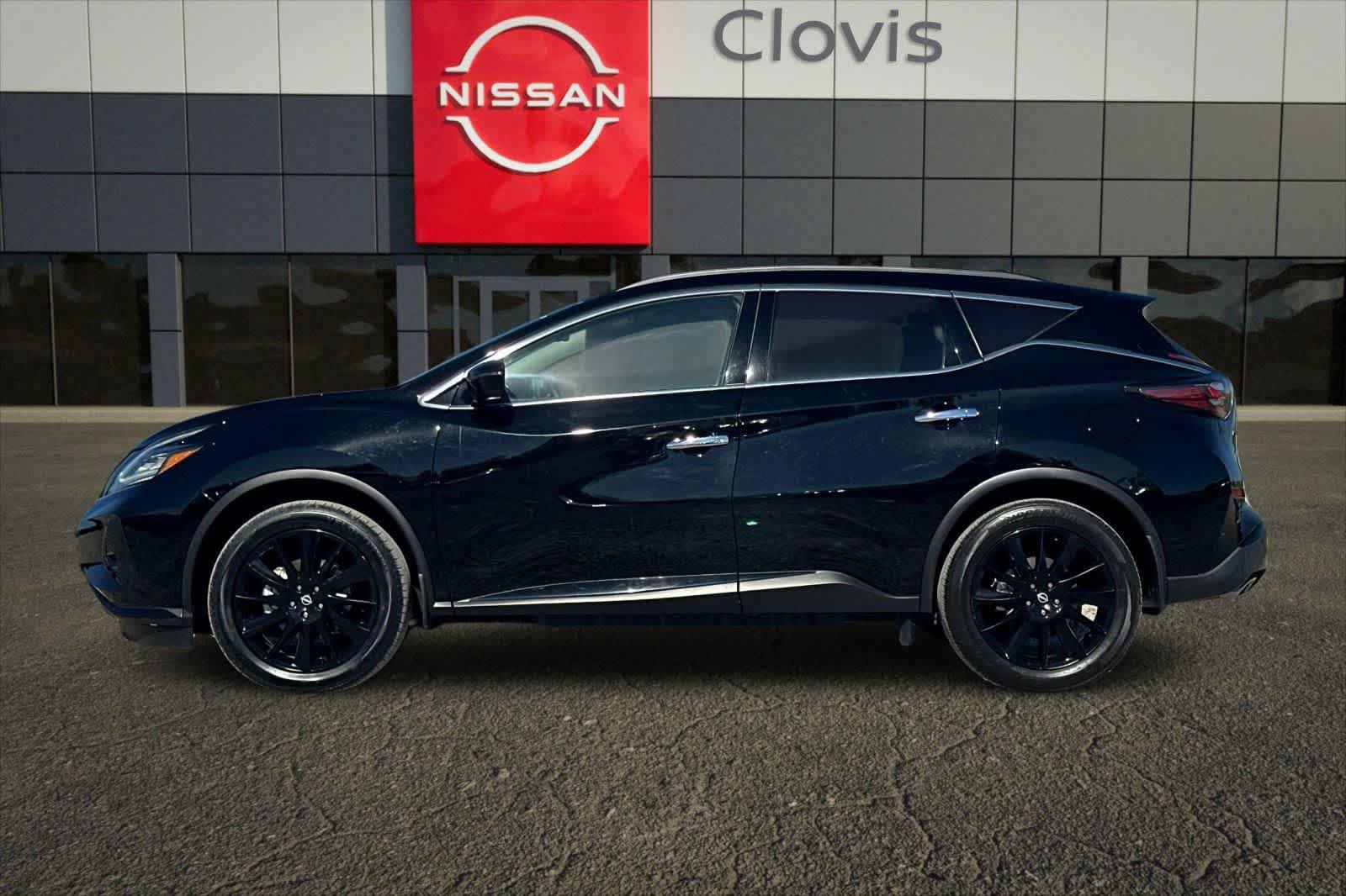 Certified 2023 Nissan Murano SV w/ SV Midnight Edition Package FWD image 6