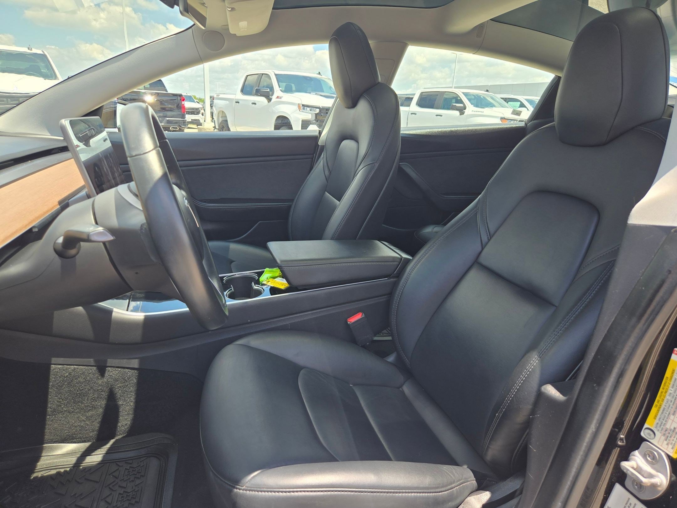 Used 2019 Tesla Model 3 RWD image 10