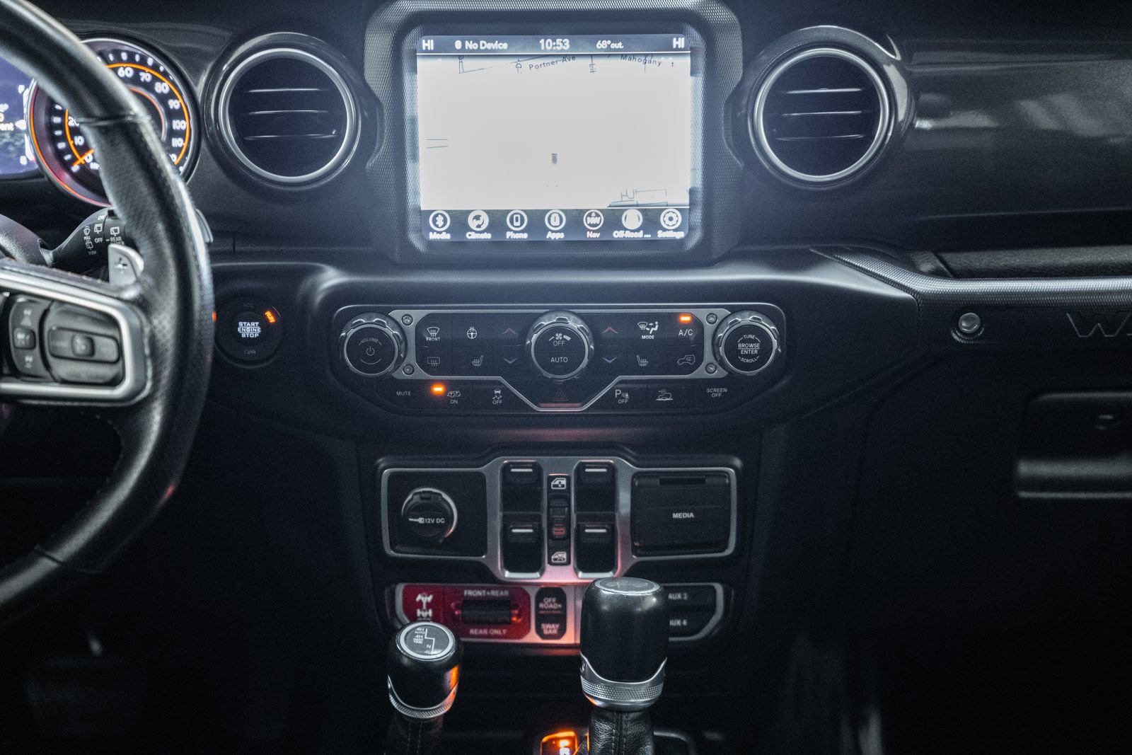 Used 2023 Jeep Wrangler Rubicon 392 image 28