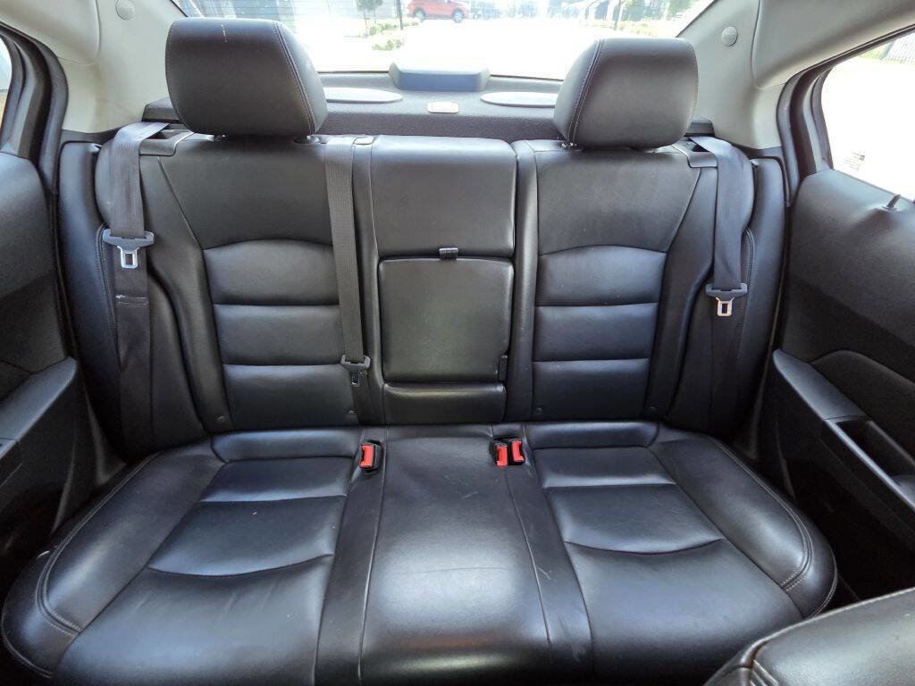 Used 2015 Chevrolet Cruze LTZ w/ Sun, Sound and Sport Package image 20