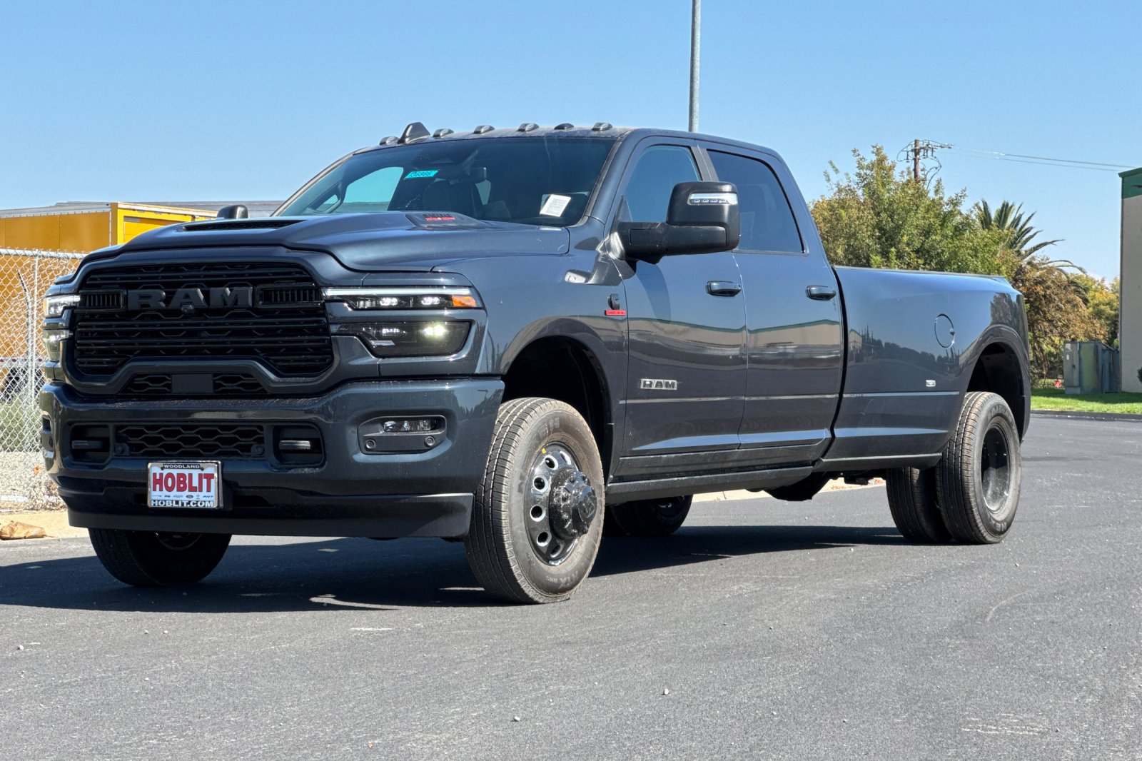 New 2027 RAM 3500 Laramie AWD/4WD image 7