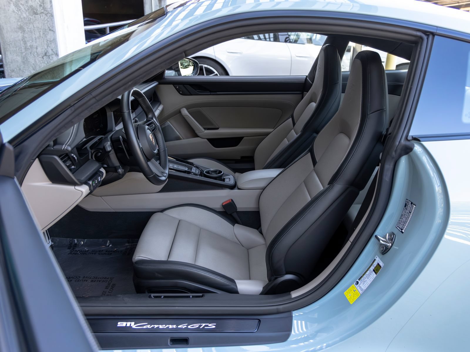 Certified 2025 Porsche 911 Carrera 4 GTS AWD/4WD image 25