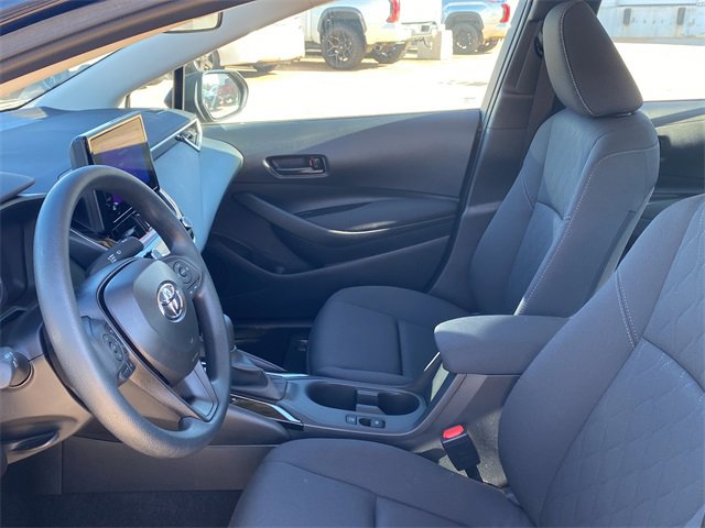 Used 2025 Toyota Corolla LE image 19