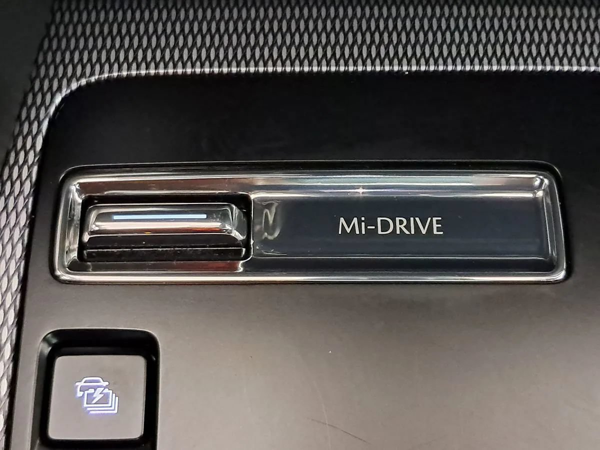 Used 2024 MAZDA CX-90 Plug-In Hybrid w/ Premium Pkg AWD/4WD image 51