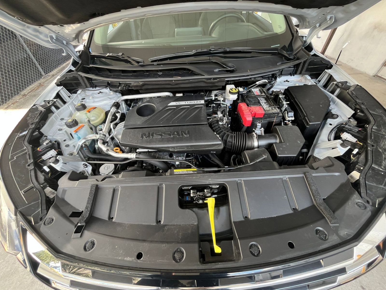 Used 2025 Nissan Rogue SV FWD image 34