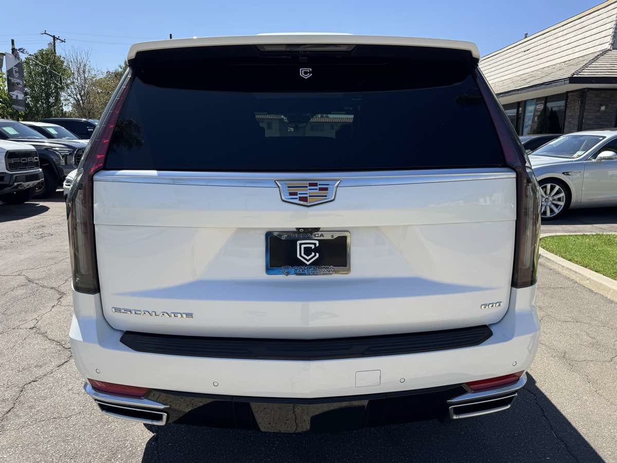 Used 2021 Cadillac Escalade Premium Luxury w/ Driver Assist Tech Package AWD/4WD image 7