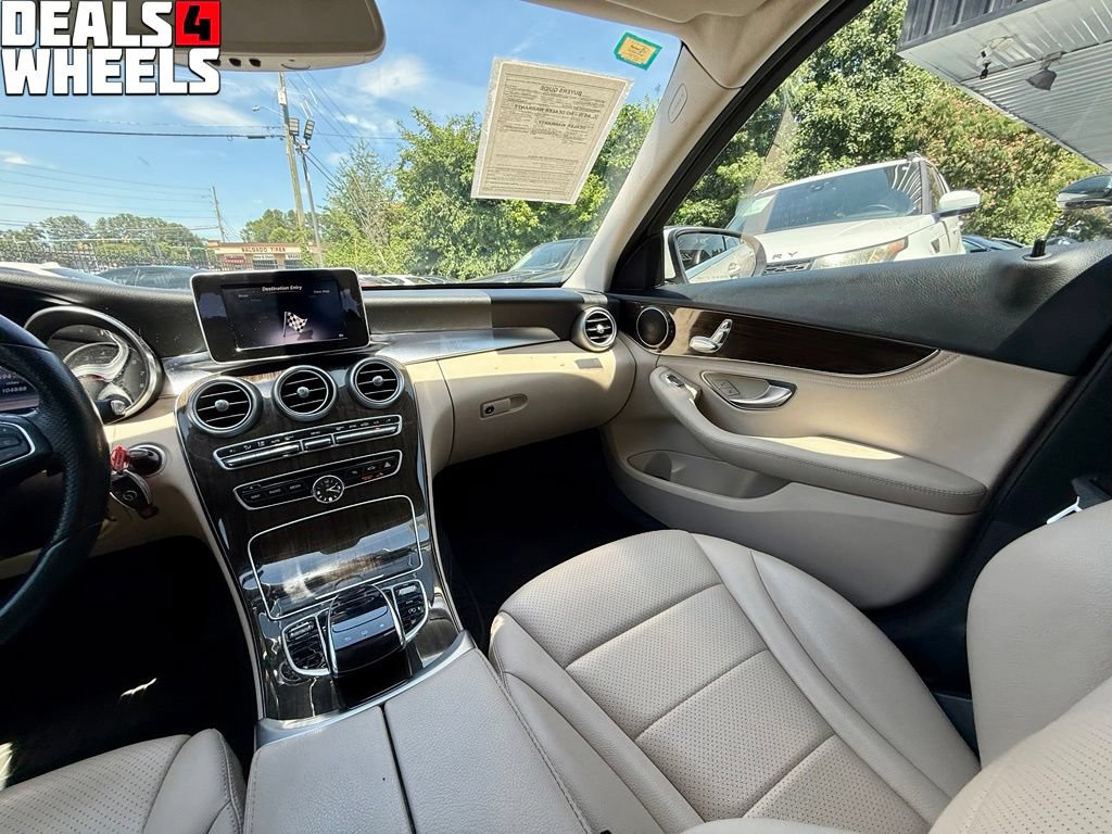 Used 2015 Mercedes-Benz C 300 4MATIC Sedan image 14