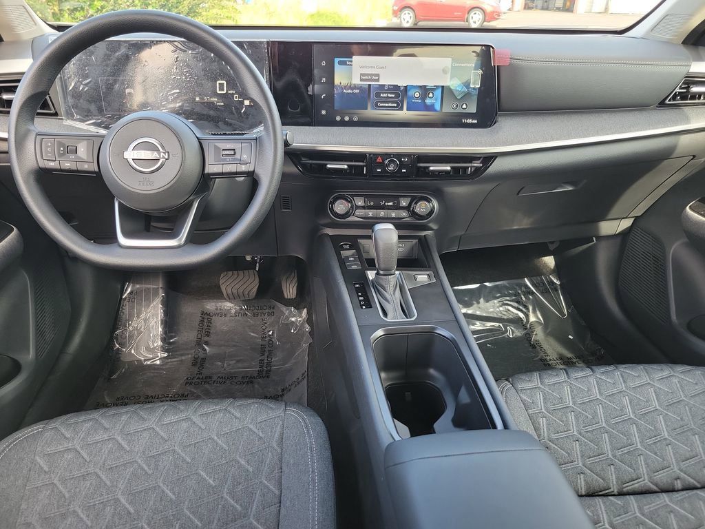 New 2026 Nissan Kicks SV w/ SV Premium Package image 10