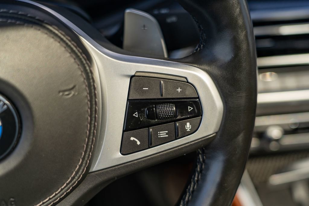 Used 2022 BMW X6 M50i w/ Executive Package image 30