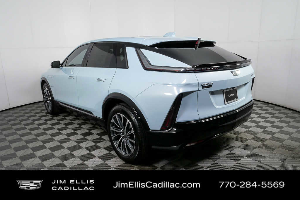 New 2026 Cadillac Lyriq Sport RWD image 28