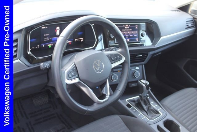 Used 2024 Volkswagen Jetta S image 15