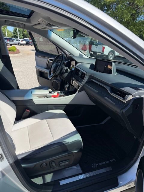 Used 2017 Lexus RX 350 FWD w/ Premium Package image 11