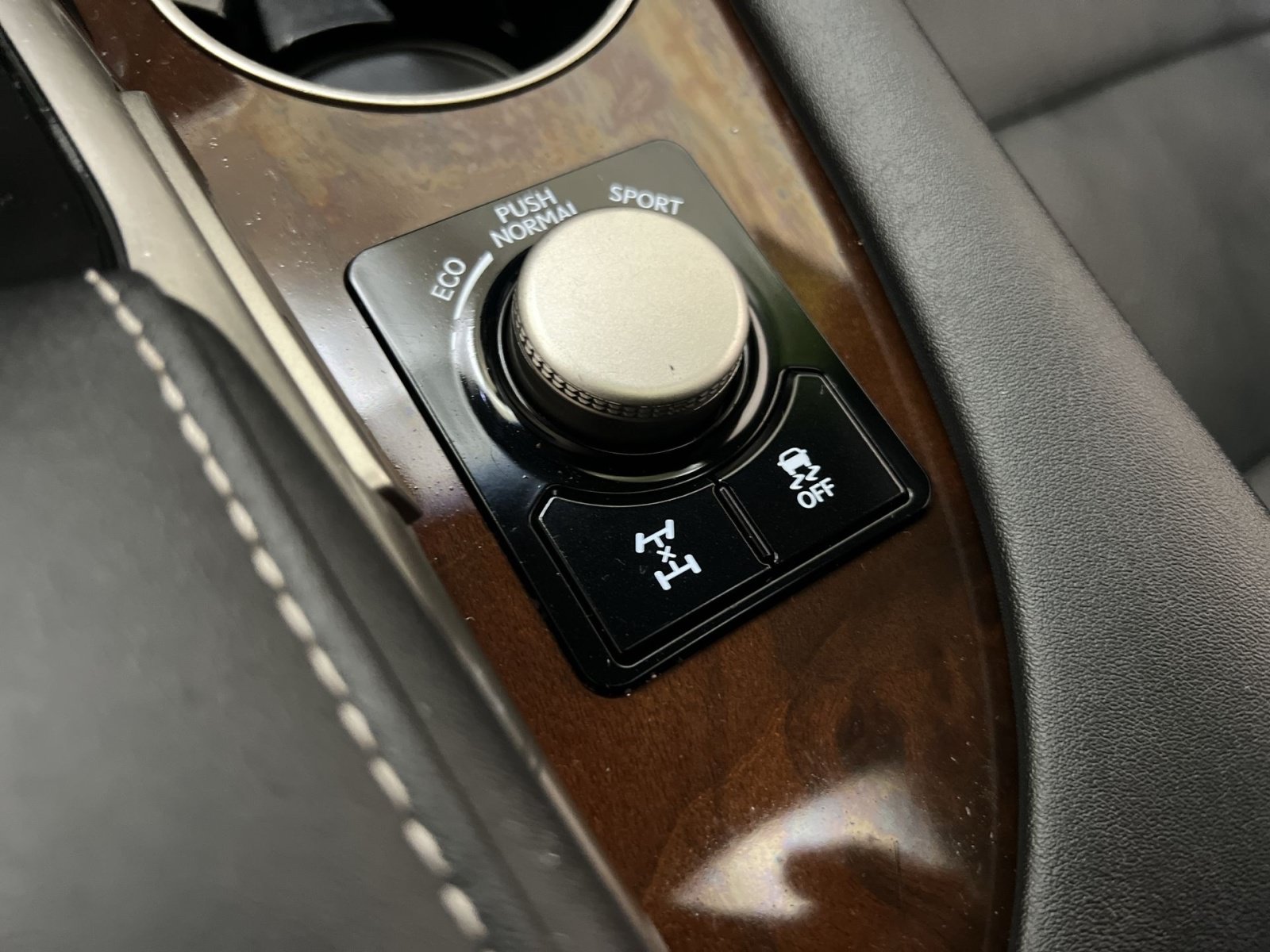Used 2016 Lexus RX 350 AWD w/ Premium Package image 33