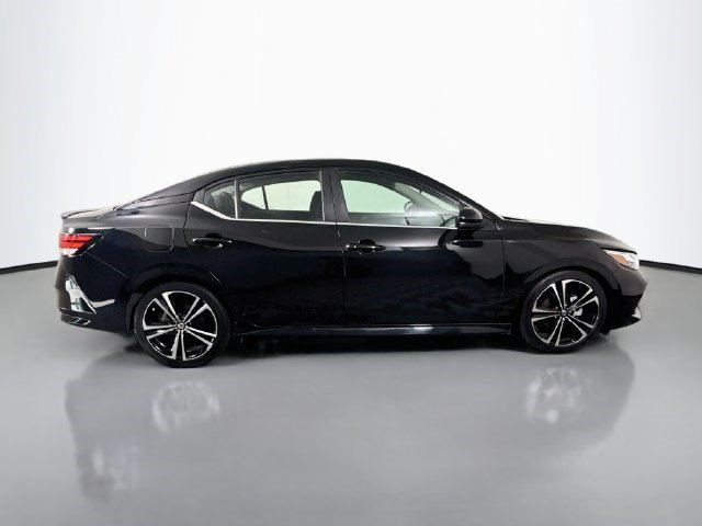 Used 2020 Nissan Sentra SR FWD image 11
