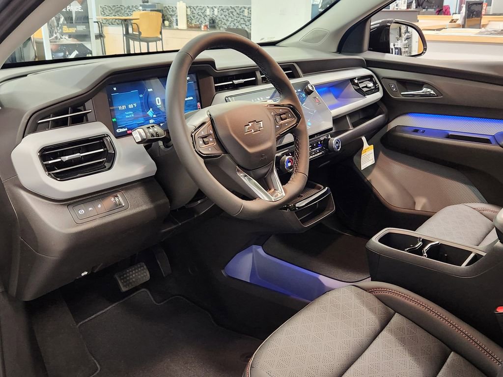 New 2027 Chevrolet Bolt RS w/ Technology Package image 8