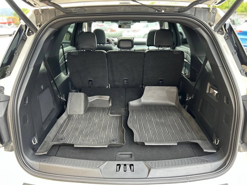 Used 2025 Ford Explorer ST AWD/4WD image 15