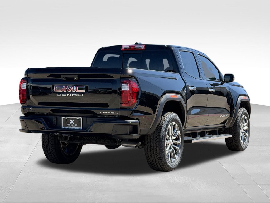 New 2026 GMC Canyon Denali AWD/4WD image 3