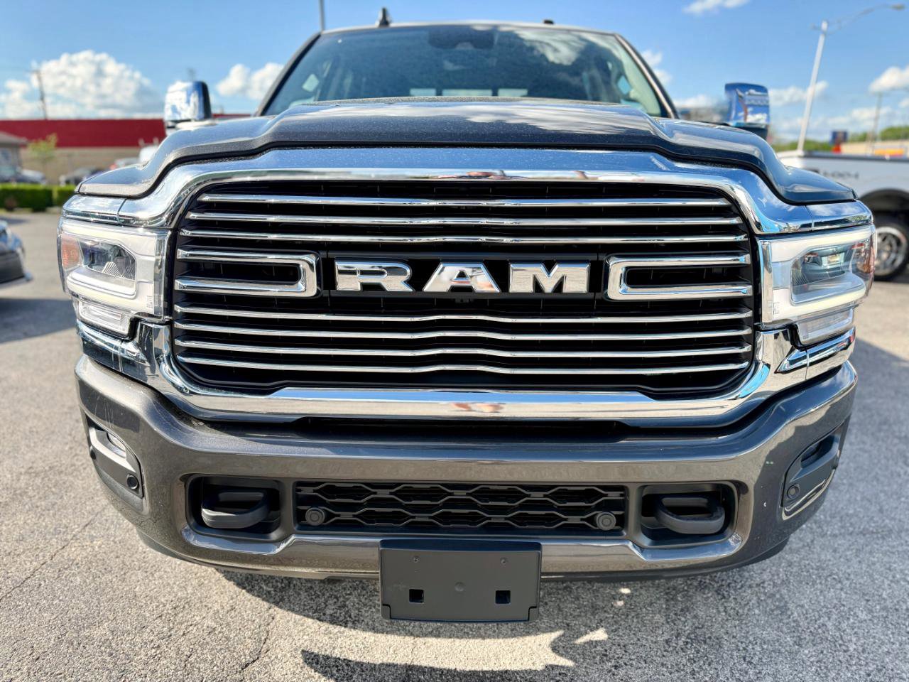 Used 2024 RAM 2500 Laramie w/ Safety Group image 10