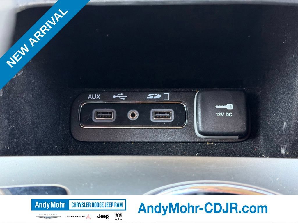 Used 2017 Jeep Grand Cherokee Overland AWD/4WD image 32
