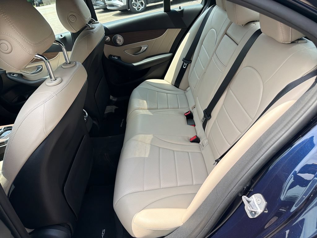 Used 2019 Mercedes-Benz C 300 Sedan image 20