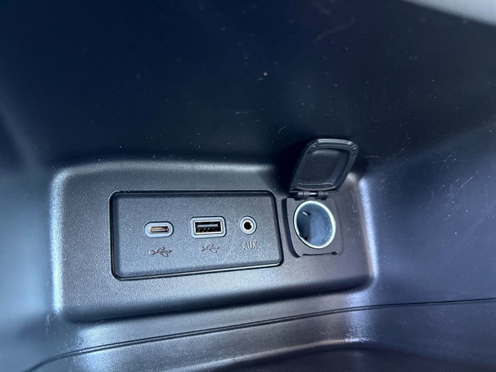 Used 2022 Chevrolet Equinox LT image 4