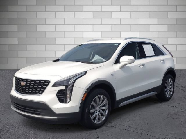 Certified 2022 Cadillac XT4 Premium Luxury w/ Safety Alert Package FWD image 31