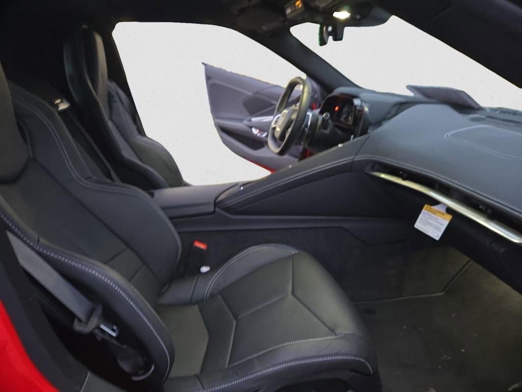 Used 2022 Chevrolet Corvette Stingray Coupe w/ Z51 Performance Package image 15