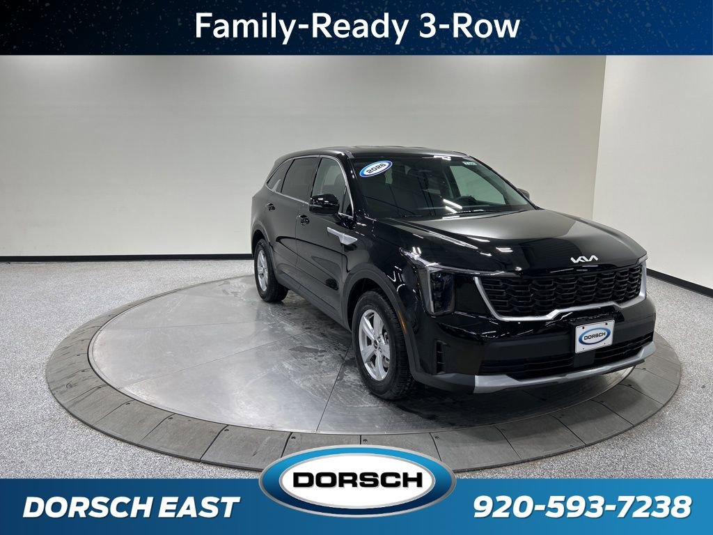 New 2026 Kia Sorento LX FWD image 3