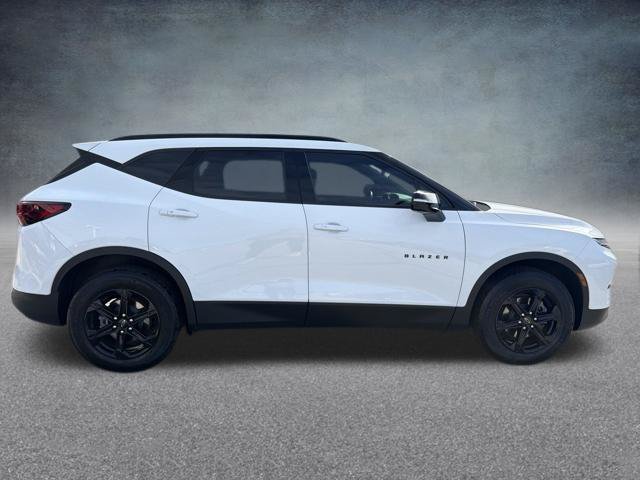Used 2024 Chevrolet Blazer LT w/ Midnight/Sport Edition AWD/4WD image 5