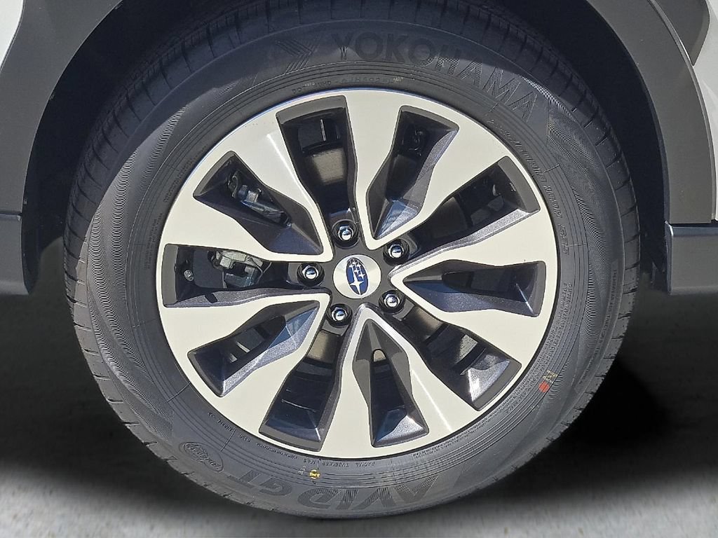 Certified 2025 Subaru Outback Limited AWD/4WD image 14