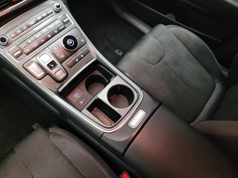 Used 2023 Hyundai Santa Fe SEL image 26