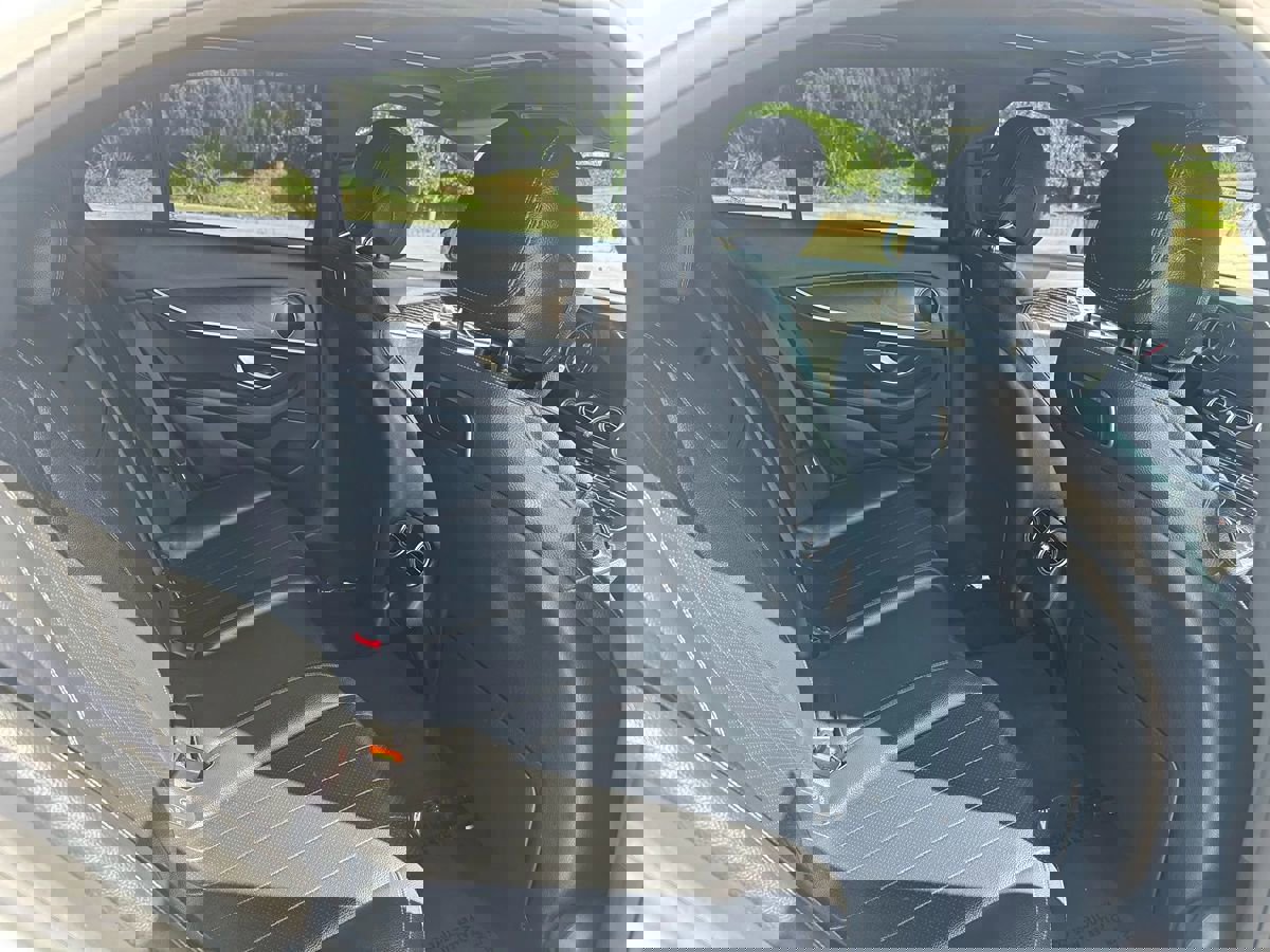 Used 2018 Mercedes-Benz E 300 w/ AMG Line Exterior image 13