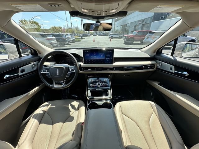 Certified 2023 Lincoln Nautilus Reserve w/ Equipment Group 202A image 3